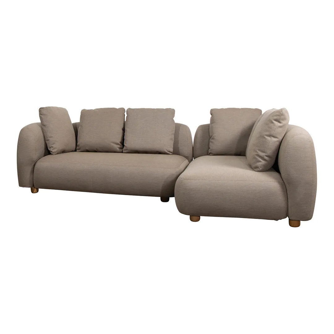 Capture Pre-configured Sofa - Setup 3