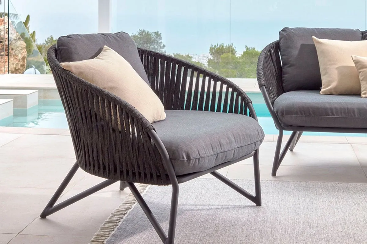 Como Branzie Armchair