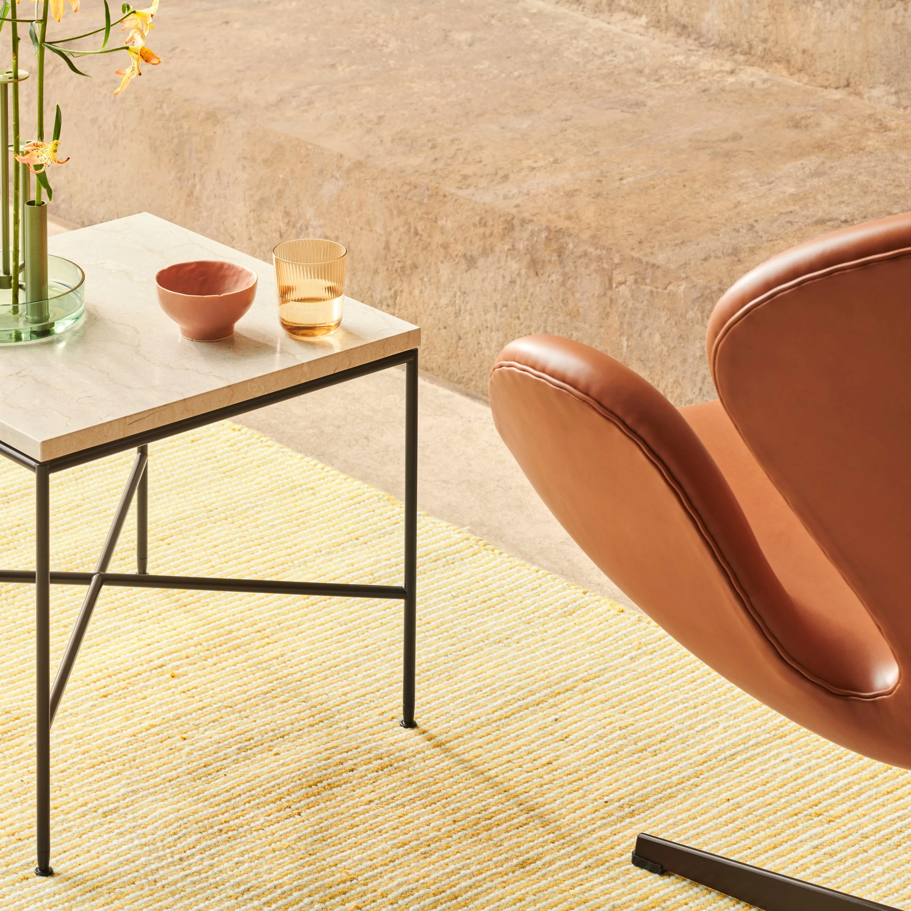 Fritz Hansen Swan™ Chair Leather