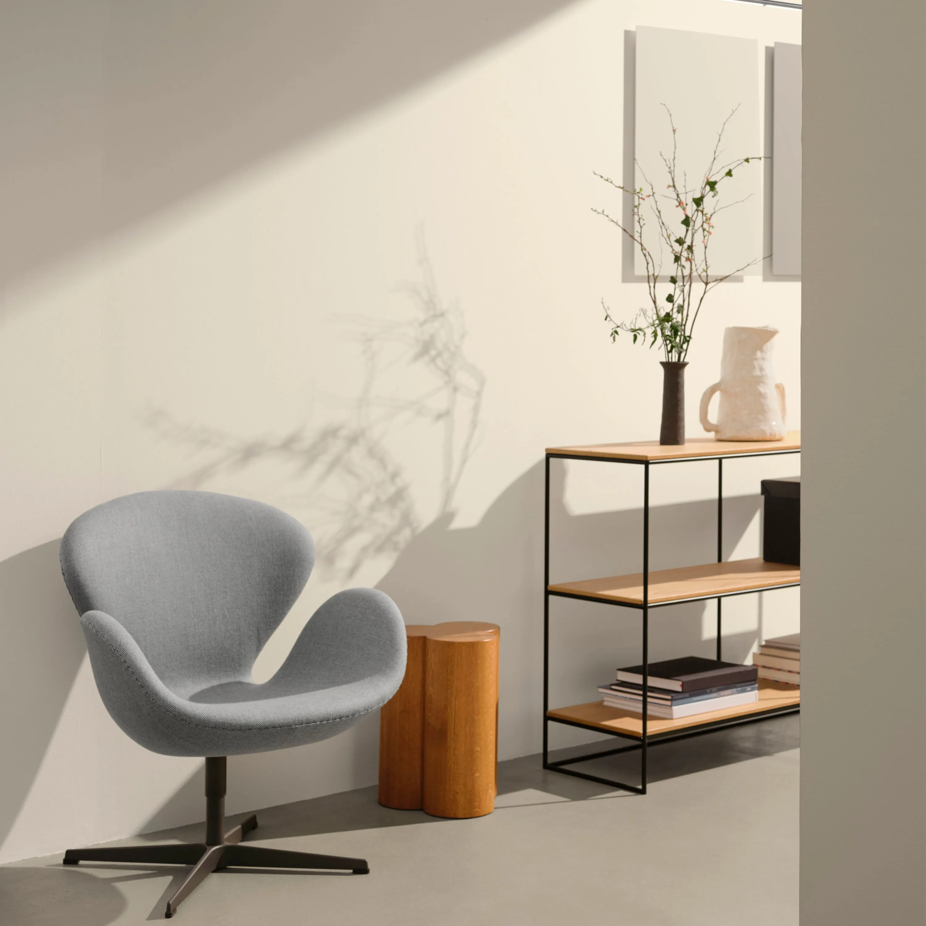 Fritz Hansen Swan™ Chair Upholstered