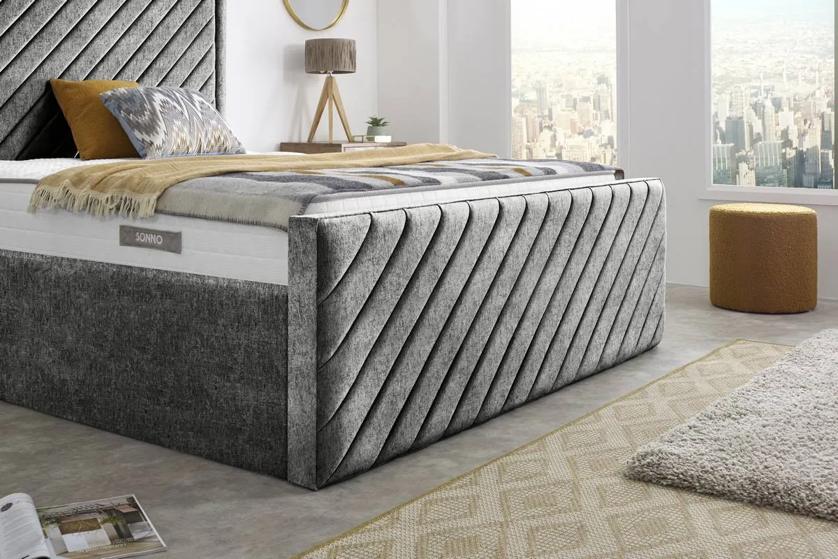 Oxford Upholstered Bed