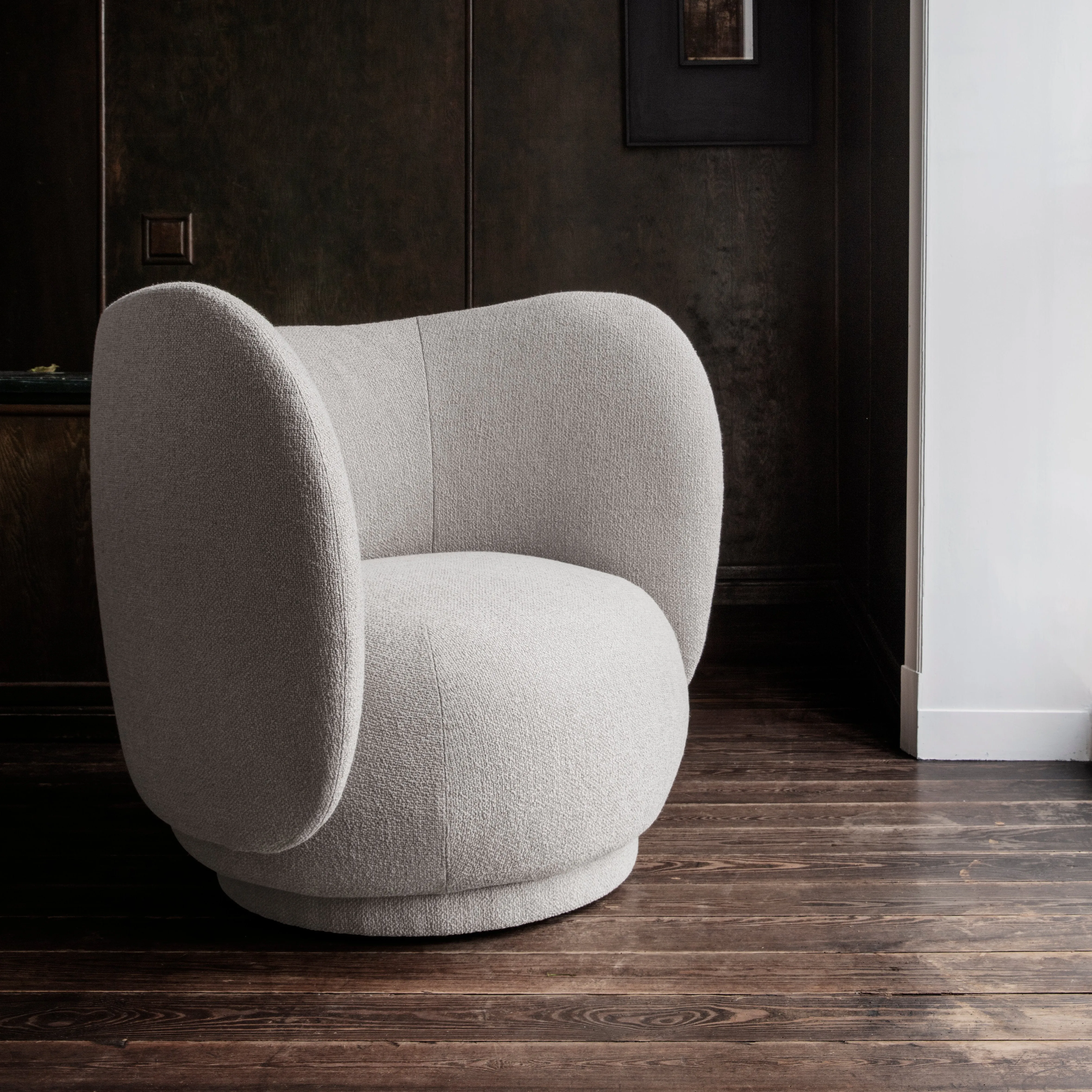 Rico Swivel Chair