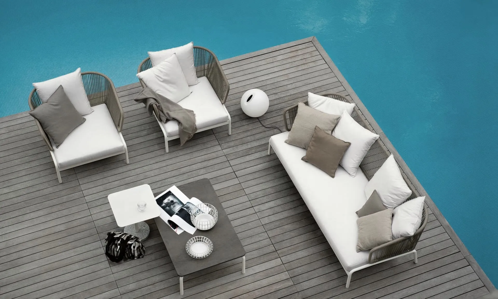 Spool Outdoor Sofa
