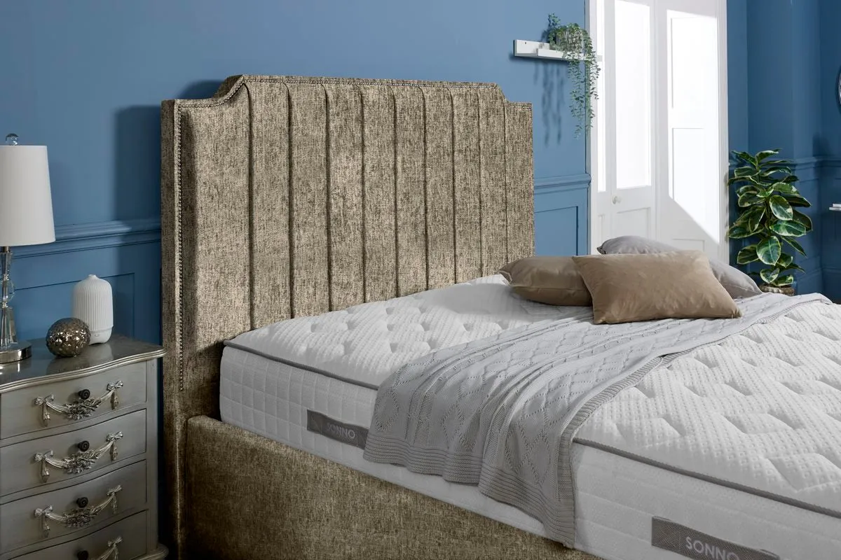 Washington Upholstered Bed